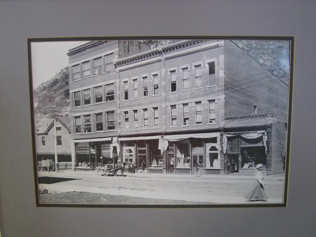 Deadwood Dick'S Hotel ภายนอก รูปภาพ
