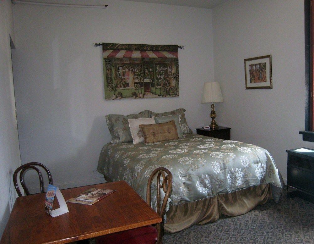 Deadwood Dick'S Hotel ภายนอก รูปภาพ